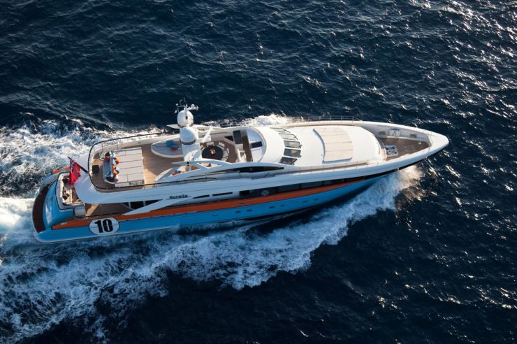 location-yacht-charter-MY-aurelia-Heesen-French-Riviera