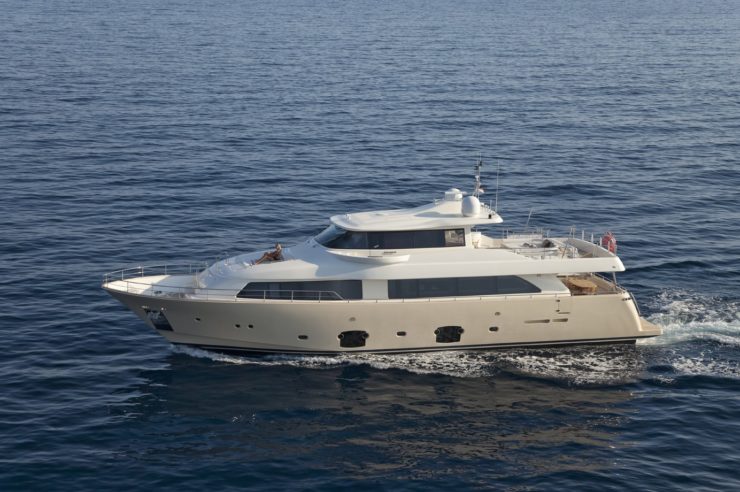 location-yacht-charter-MY-LaPausa-Monaco