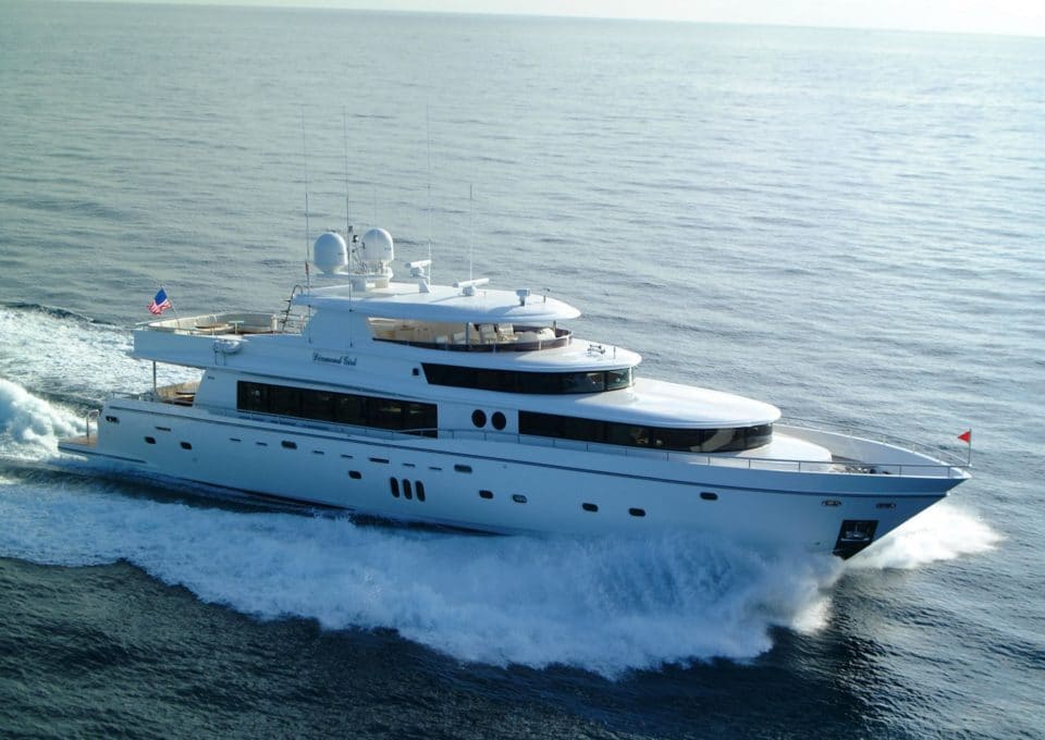 location-yacht-charter-MY-julia-dorothy-Bahamas-Miami