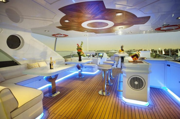 location-yacht-charter-MY-marina-wonder-Majesty