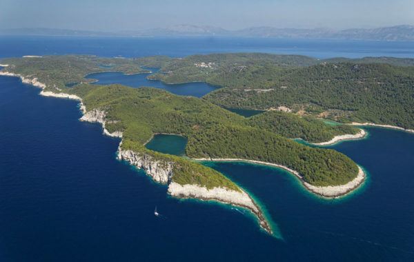 CROATIA YACHT CHARTER | Charter with Arthaud Yachting