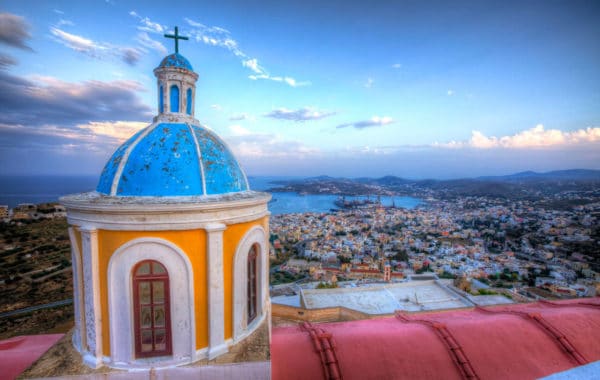 GREECE CYCLADES YACHT CHARTER | Charter with Arthaud Yachting