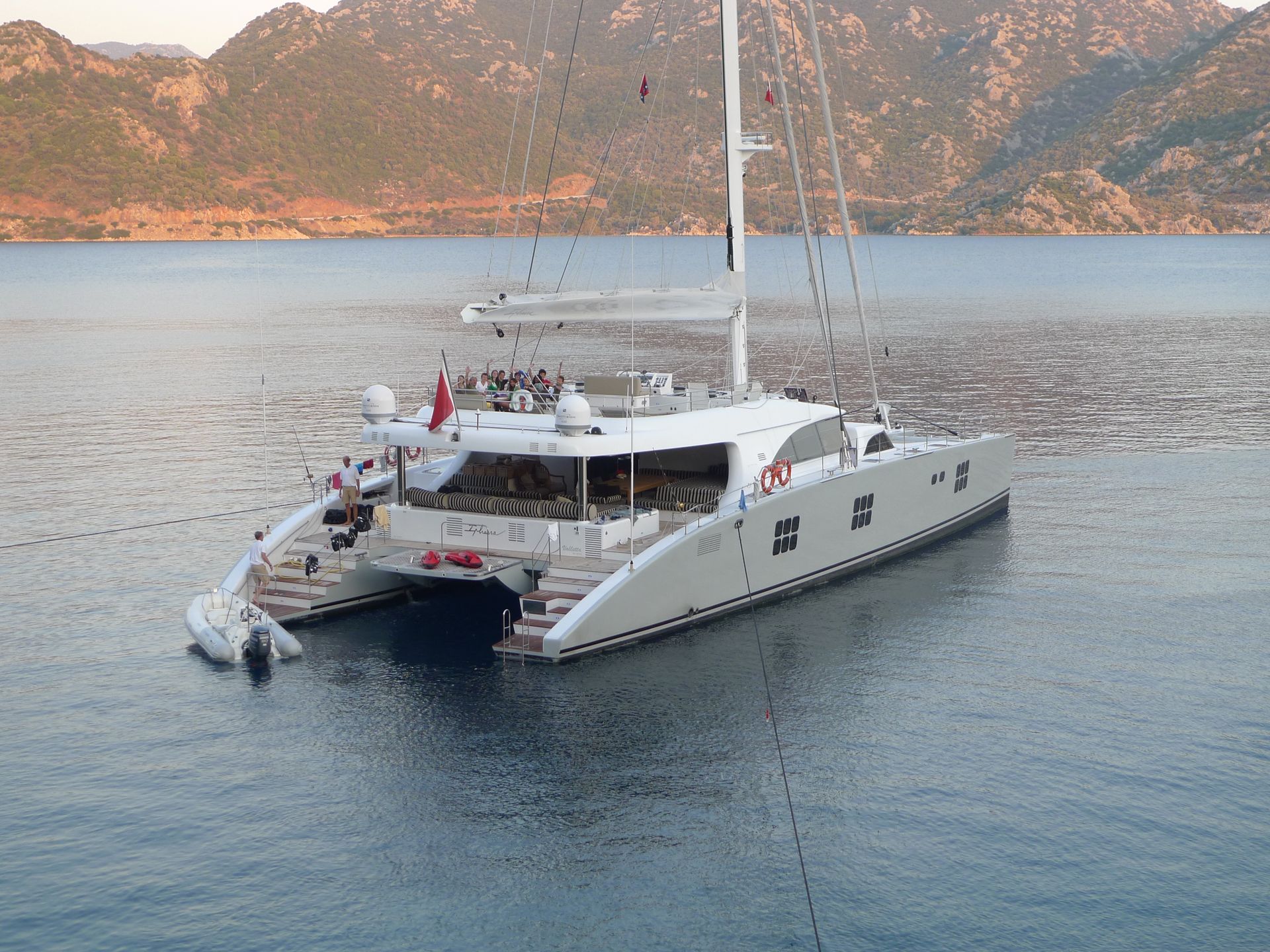 location-catamaran-yacht-charter-SY-ipharra-Corsica-caribbean