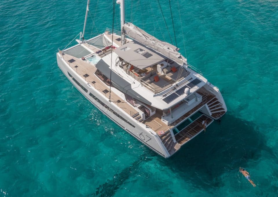 location-catamaran-yacht-charter-SY-number-nine-greece