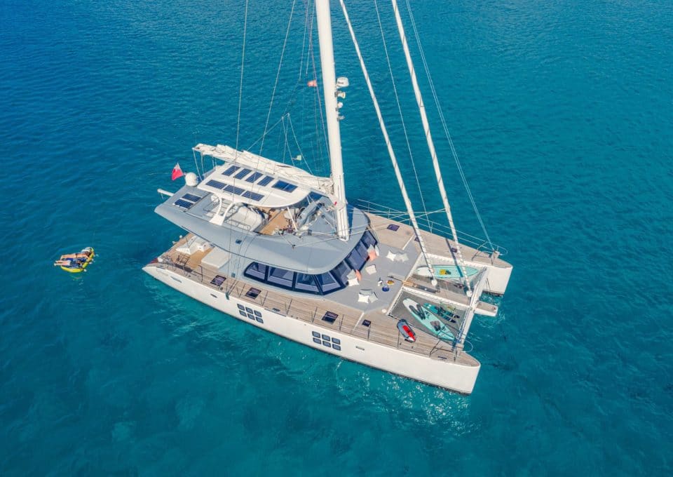 location-yacht-charter-catamaran-Corsica-MY-adea