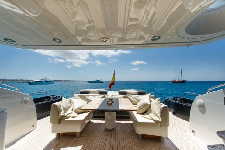 location-yacht-charter-MY-alvium-Ibiza