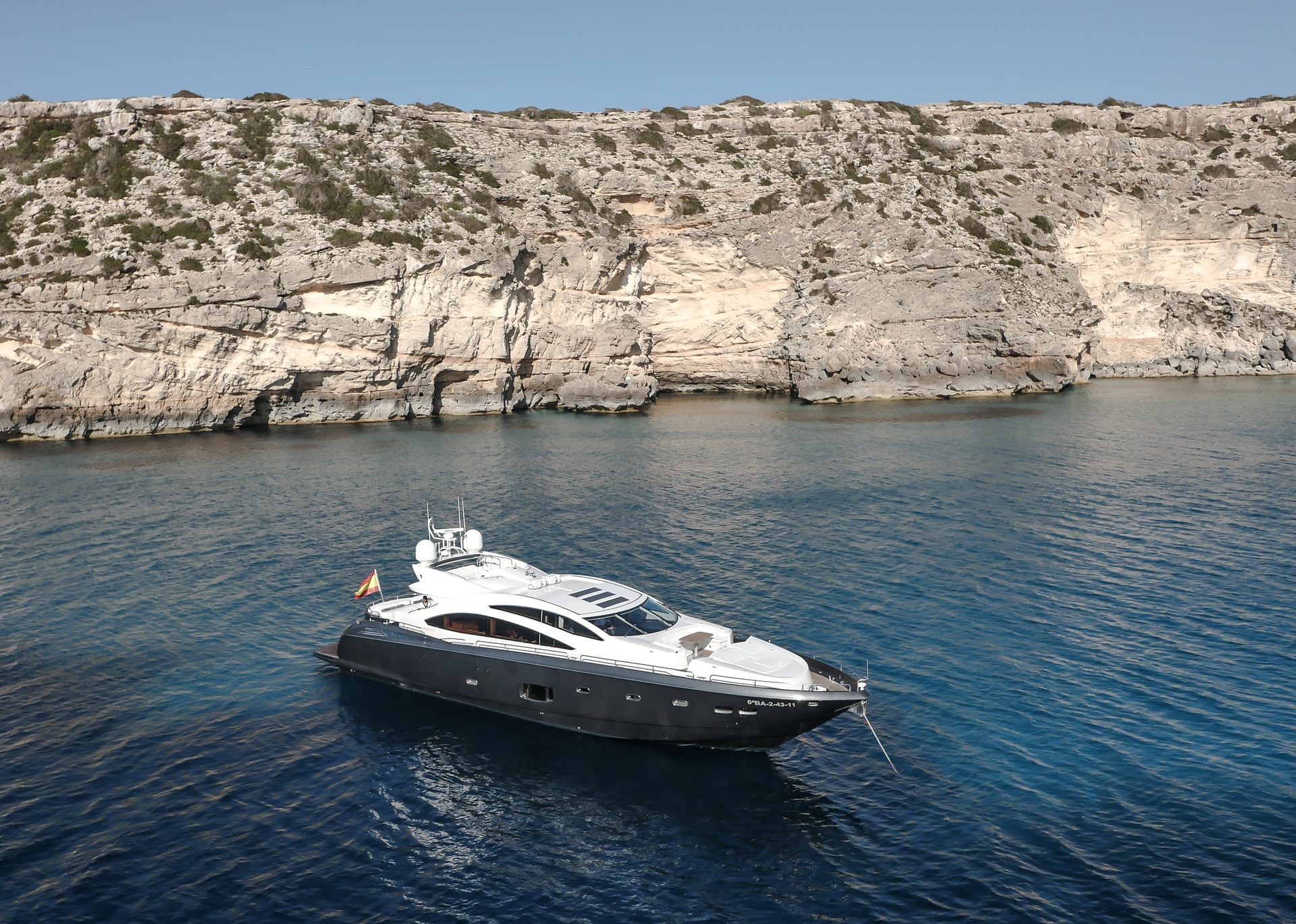 location-yacht-charter-MY-alvium-Ibiza