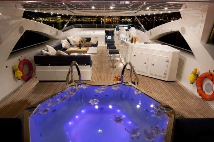 location-yacht-charter-MY-cassiopeia-Croatia