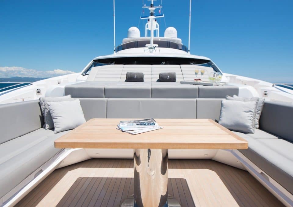 location-yacht-charter-MY-e-motion-Monaco-Cannes-Corsica