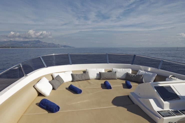 location-yacht-charter-MY-enjoy-Italy