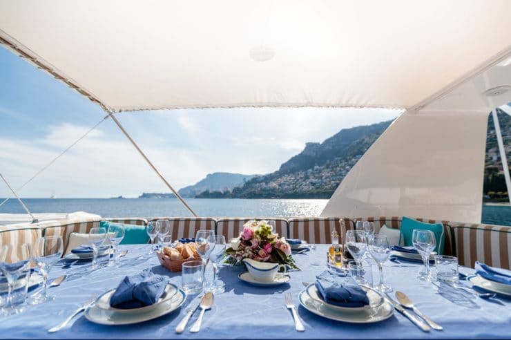 location-yacht-charter-MY-hemilia-French-Riviera-Cannes-Monaco-Corsica