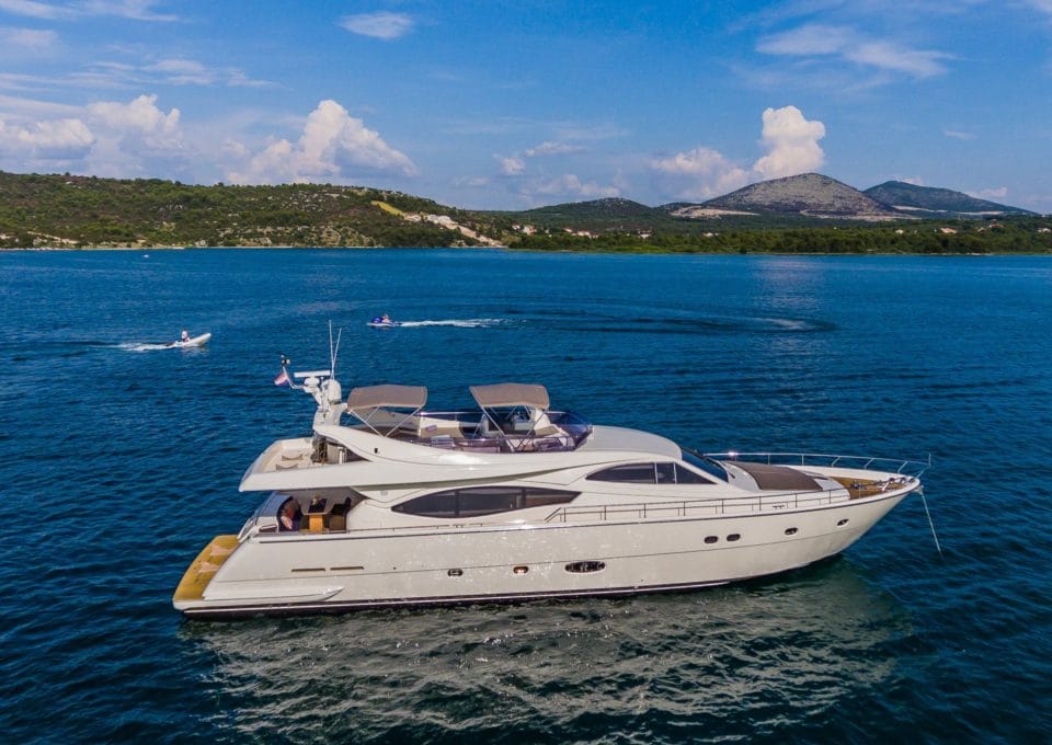 location-yacht-charter-MY-quo-vadis-Croatia-Italy-France