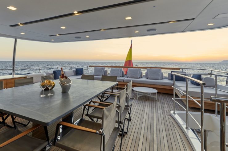location-yacht-charter-MY-takara-Sanlorenzo-Ibiza