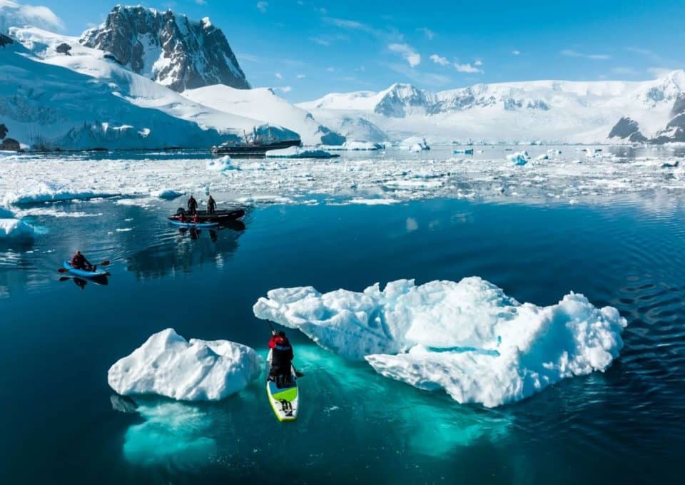 yacht-charter-m-y-aqua-lares