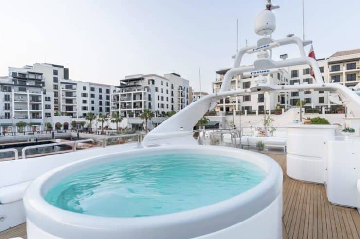 yacht-charter-m-y-dxb