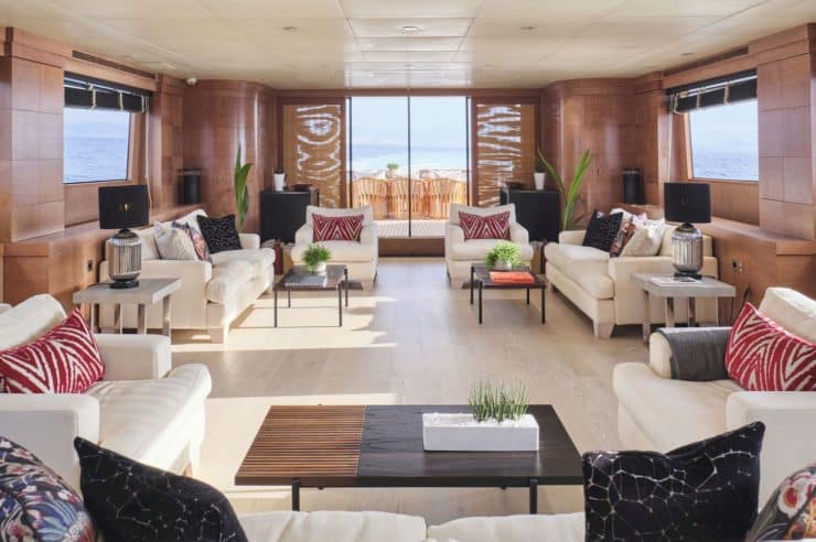 yacht-charter-m-y-element