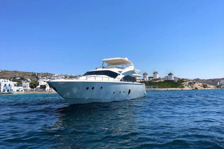 yacht-charter-m-y-questa-e-vita