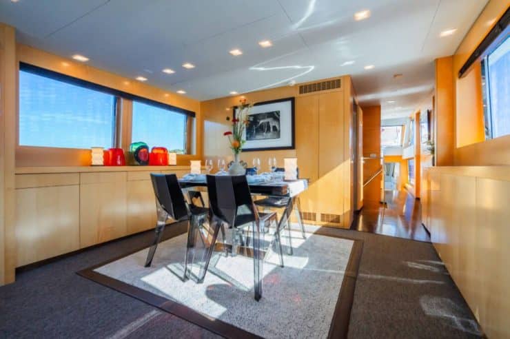 yacht-charter-m-y-tempest-ws