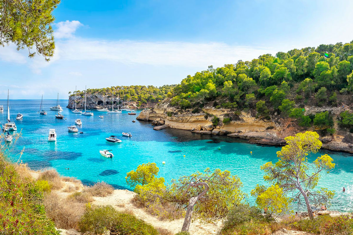 Mallorca | Spain luxury yacht charter
