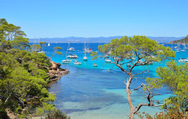 FRENCH RIVIERA YACHT CHARTER | Charter with Arthaud Yachting
