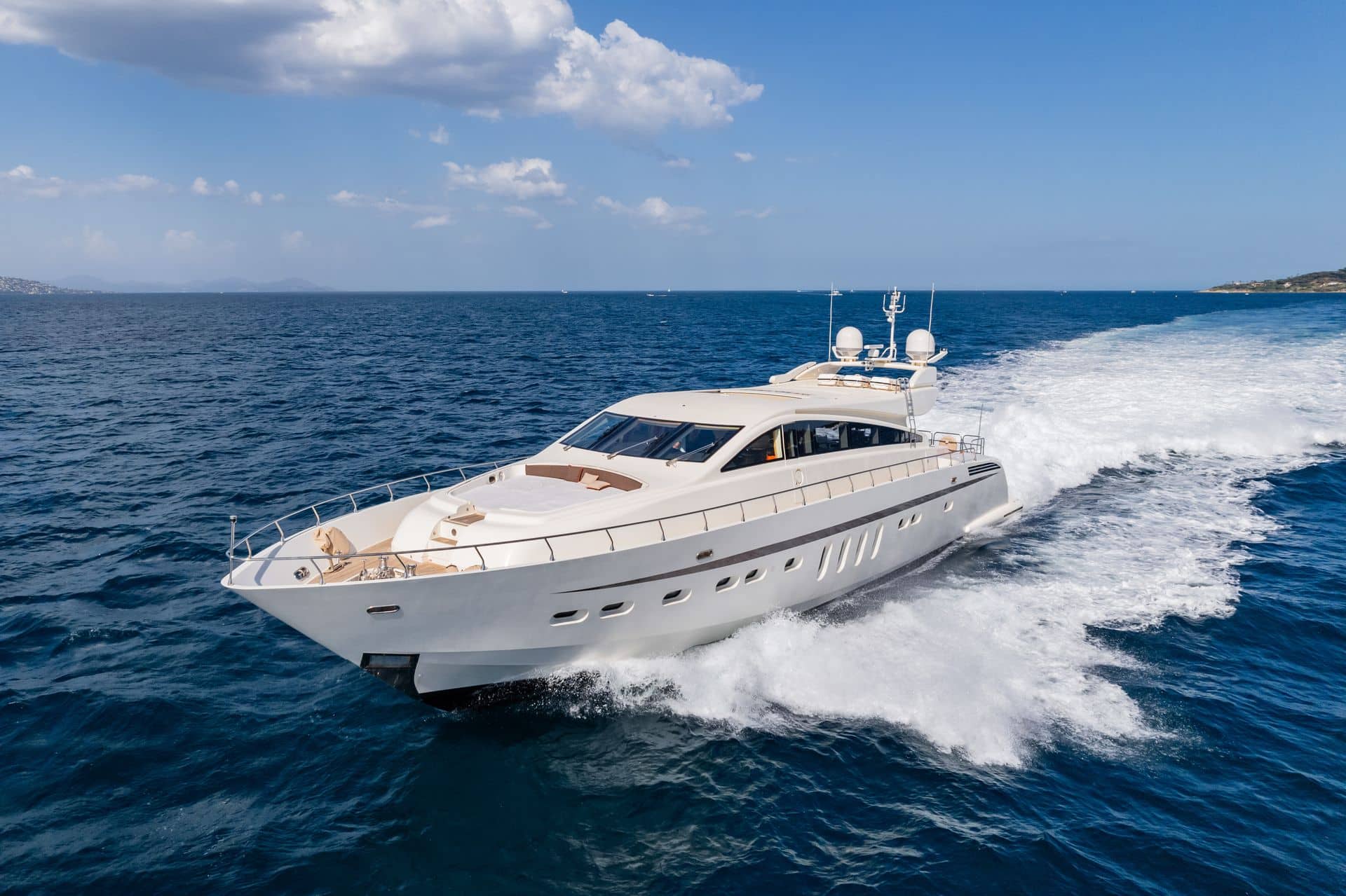 Yacht-charter-ECLAT_31