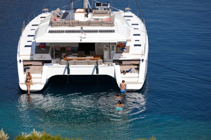 location-catamaran-yacht-charter-SY-ipanema-58-saint-tropez