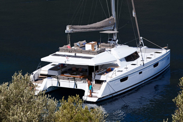 location-catamaran-yacht-charter-SY-ipanema-58-saint-tropez