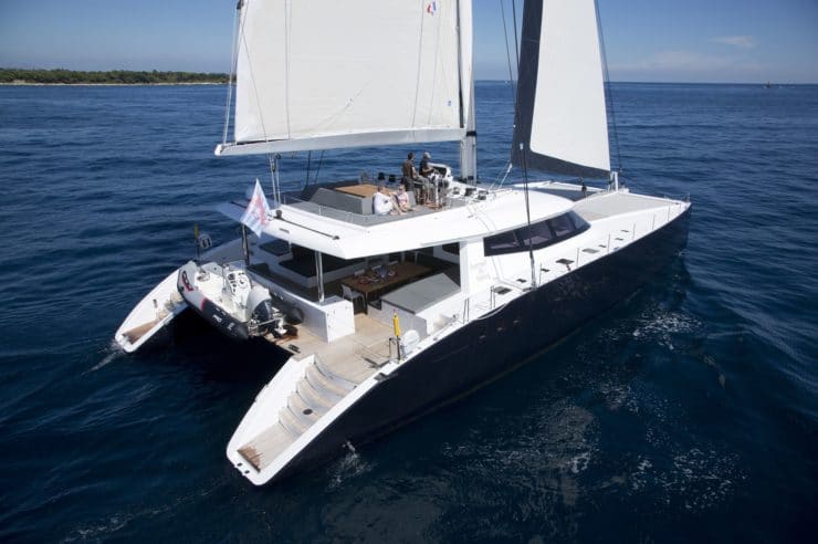 location-catamaran-yacht-charter-SY-levante-Fiji