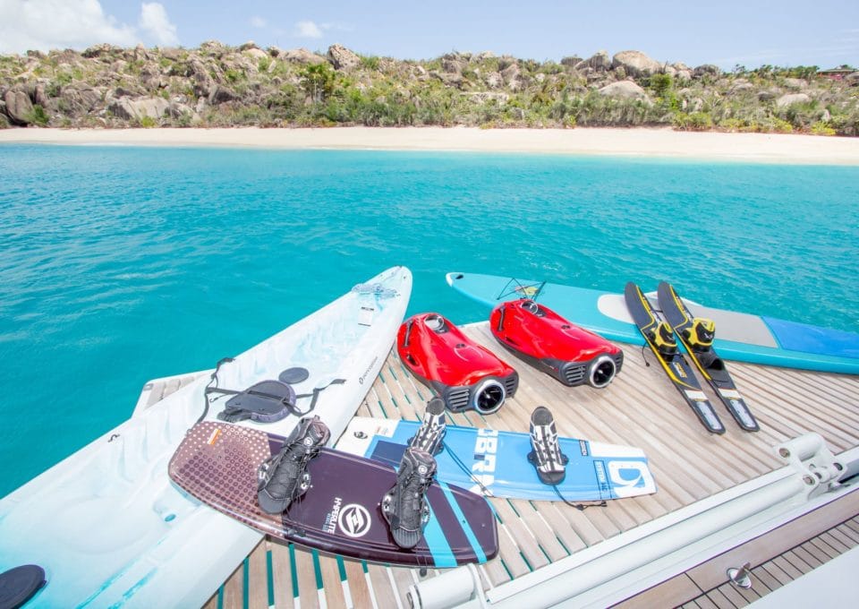 location-catamaran-yacht-charter-SY-orion-french-polynesia