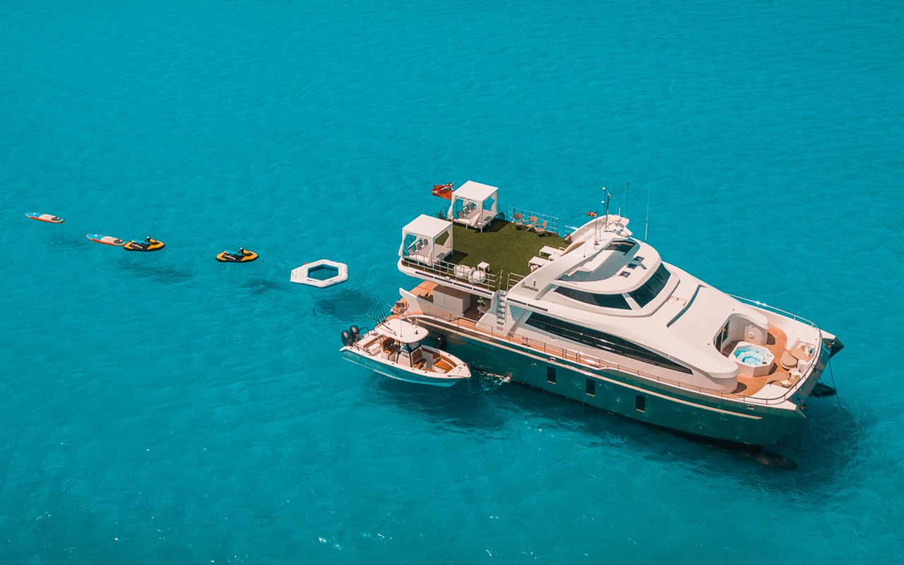 location-catamaran-yacht-charter-MY-samara-bahamas