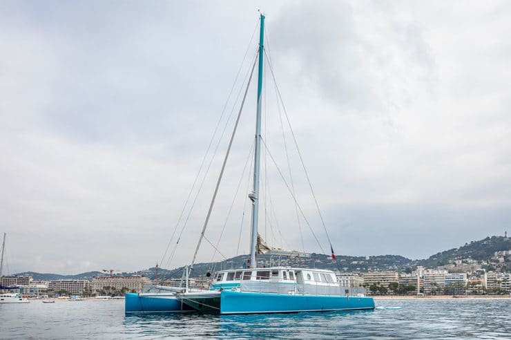 location-catamaran-yacht-charter-SY-winner-saint-tropez