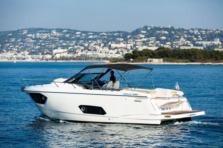 location-yacht-charter-MY-absolute-40-cannes-france