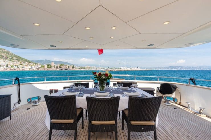 location-yacht-charter-MY-accama-delta-group-cannes