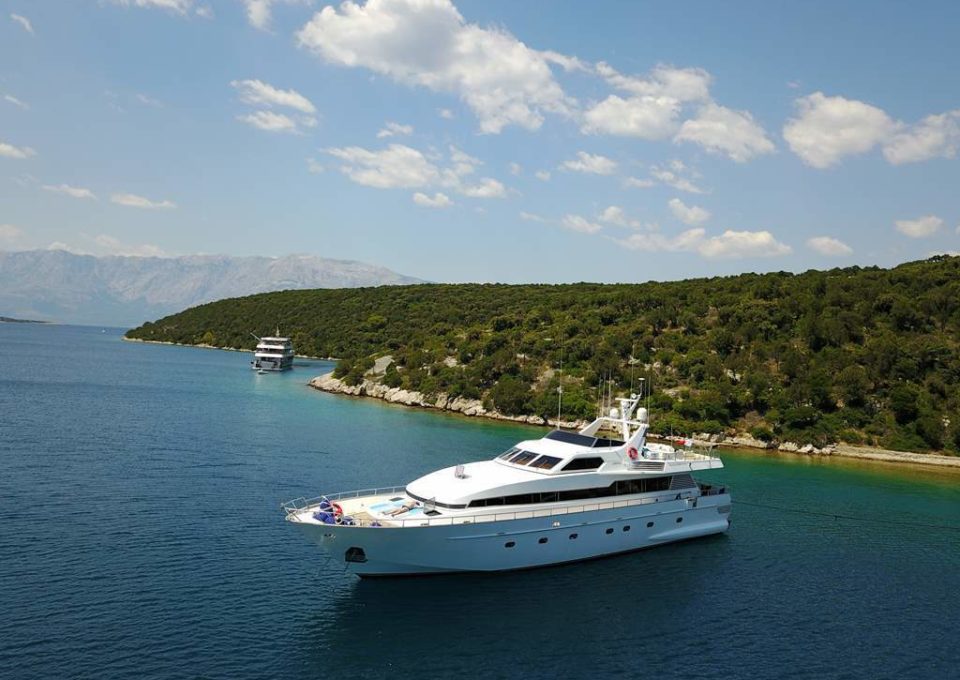 location-yacht-charter-MY-bora-bora-Croatia