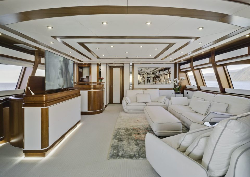 location-yacht-charter-MY-bunker-balearic