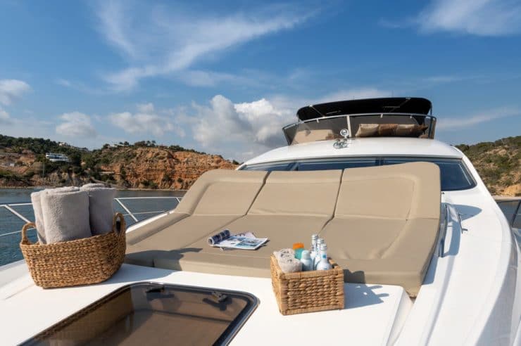 location-yacht-charter-MY-cala-di-luna-Spain