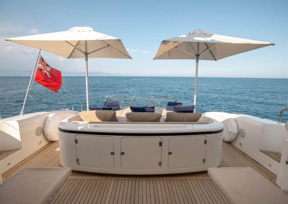 location-yacht-charter-MY-ellery-antibes-cannes