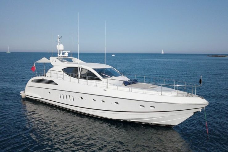 location-yacht-charter-MY-ellery-antibes-cannes