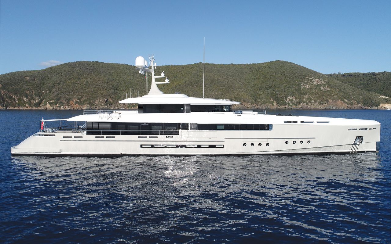 location-yacht-charter-MY-endeavour-II-Monaco