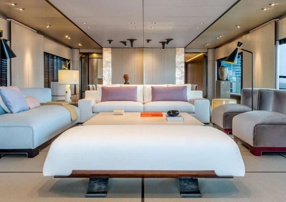 location-yacht-charter-MY-endeavour-II-Monaco