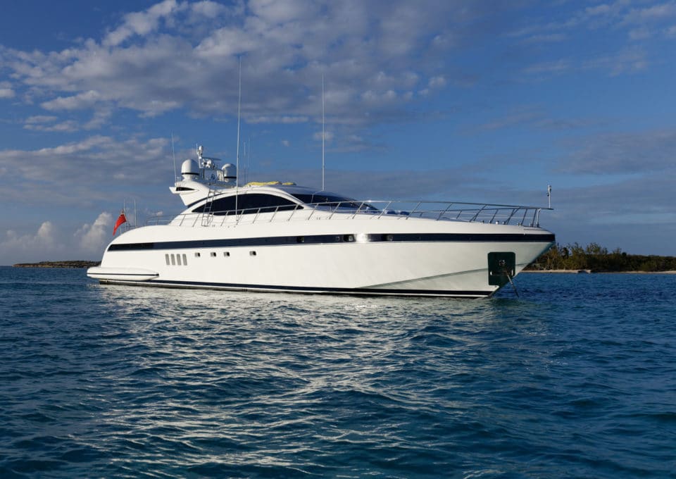 location-yacht-charter-MY-eva-Bahamas