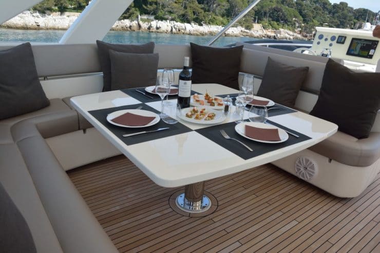 location-yacht-charter-MY-jps-golfe-juan