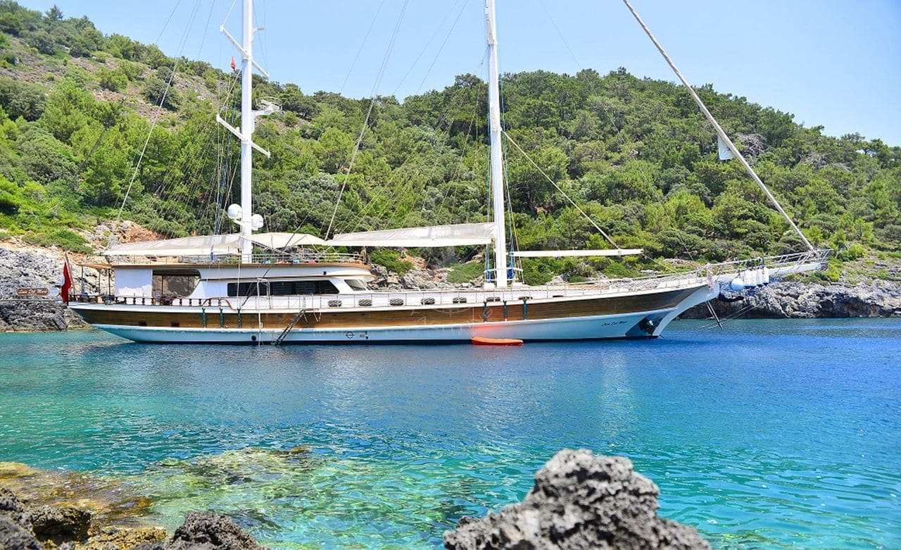 location-yacht-charter-SY-luce-del-mare-turkey