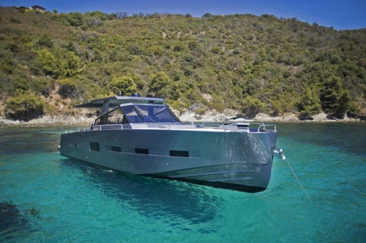 location-yacht-charter-MY-med-52-south-france-Cannes