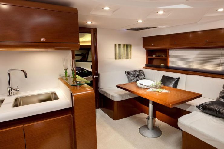 location-yacht-charter-MY-mont-carlo-42-cannes