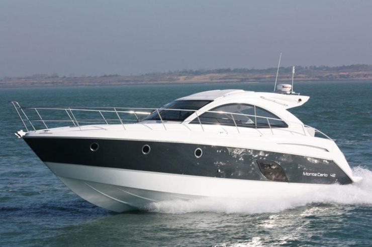 location-yacht-charter-MY-mont-carlo-42-cannes