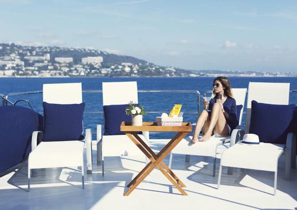 location-yacht-charter-MY-princess-iluka-Cannes