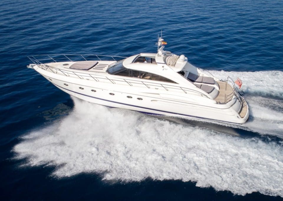 location-yacht-charter-MY-princess-v65-antibes