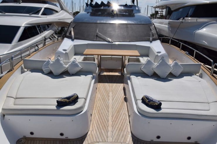 location-yacht-charter-MY-ray-III-french-riviera