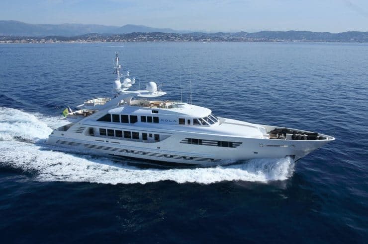 location-yacht-charter-MY-rola-Cannes
